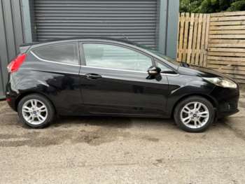 Used Ford Fiesta 2015 for sale - 74837808: Photo