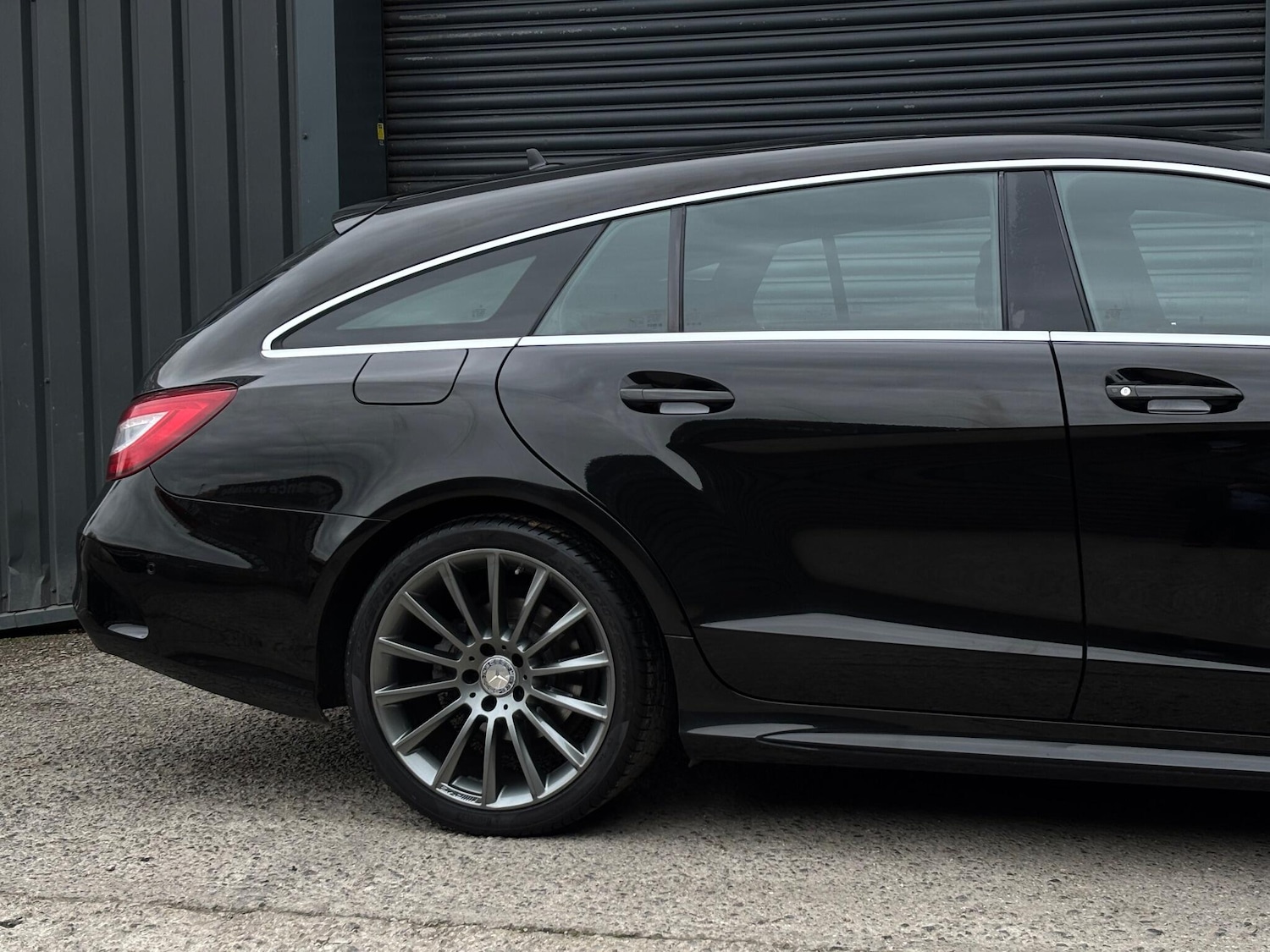 Used Mercedes-Benz CLS 2015 for sale - 75964471: Photo 13