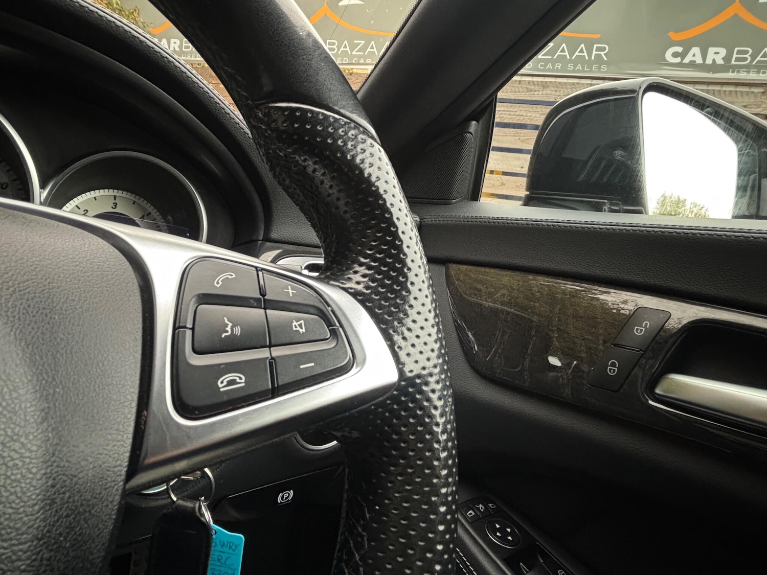 Used Mercedes-Benz CLS 2015 for sale - 75964471: Photo 31