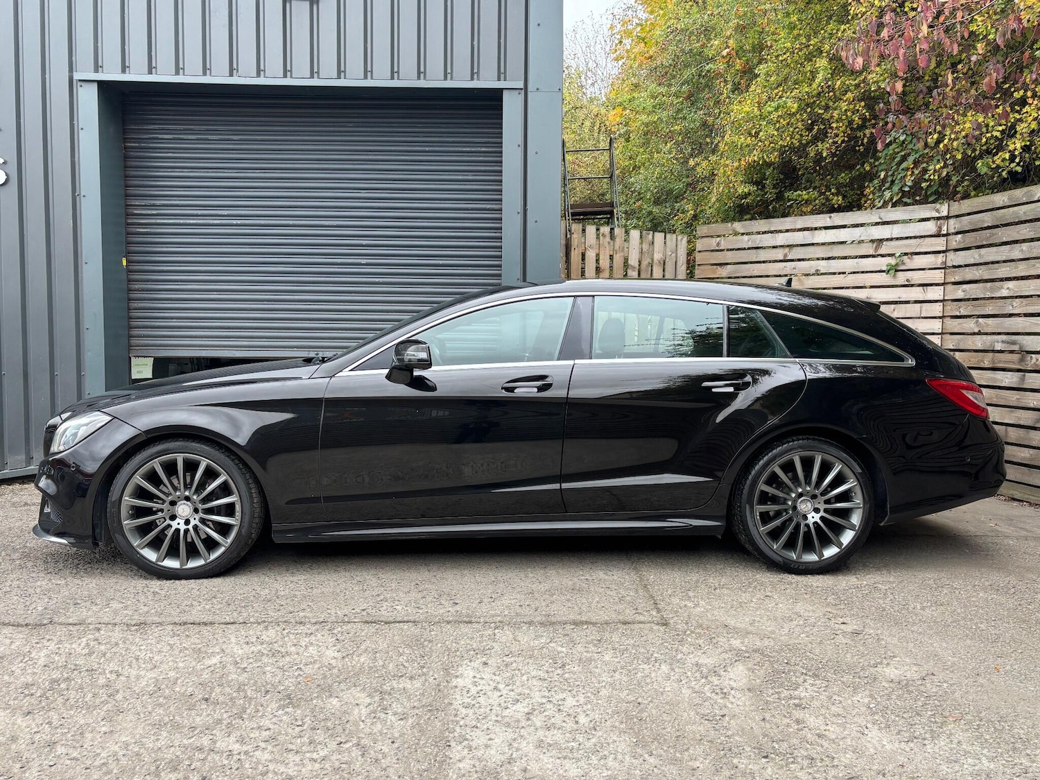 Used Mercedes-Benz CLS 2015 for sale - 75964471: Photo 5