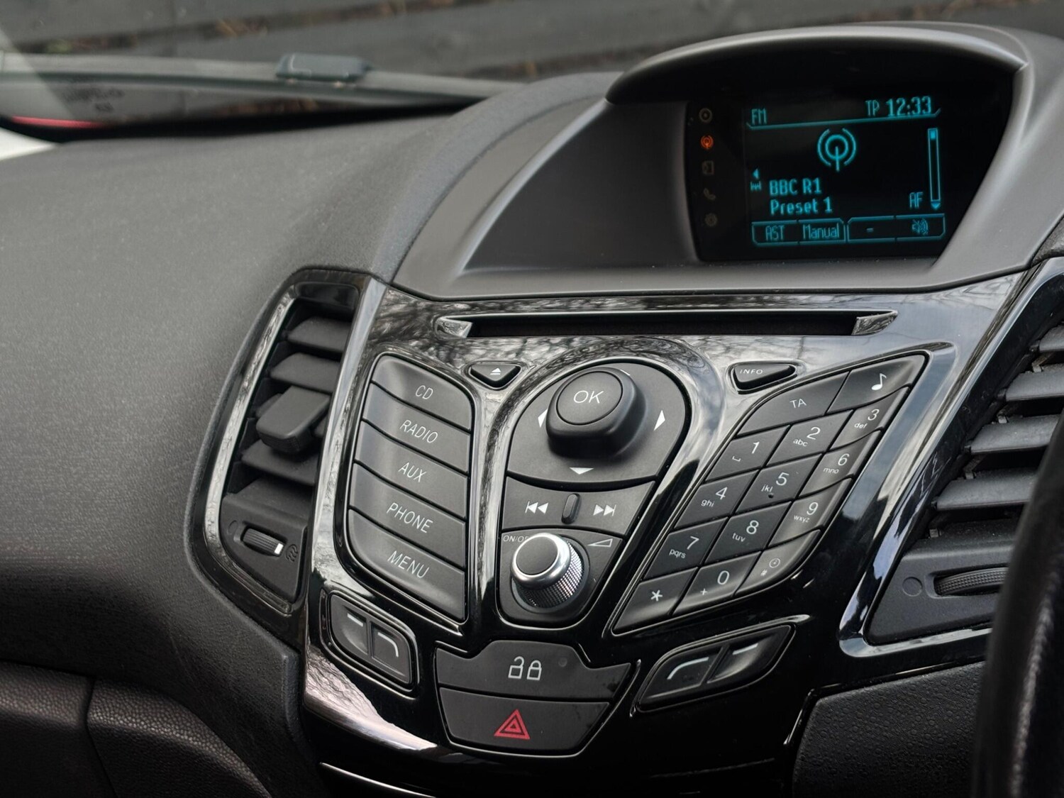 Used Ford Fiesta 2014 for sale - 77396359: Photo 27