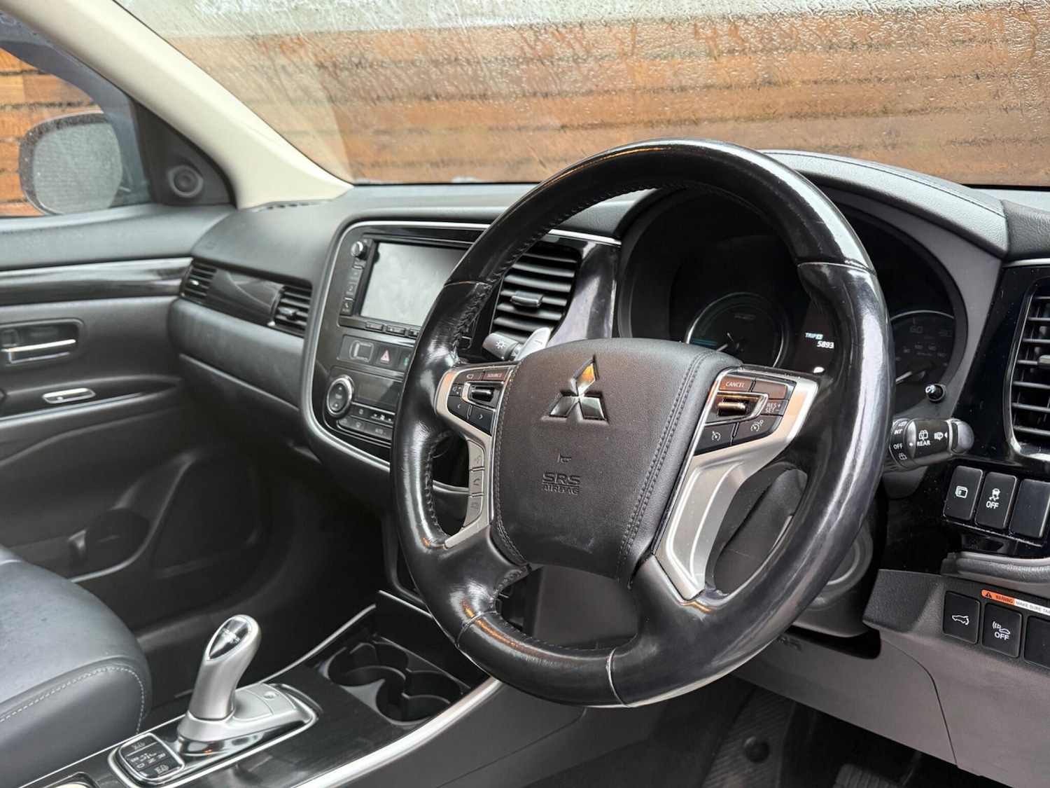 Used Mitsubishi Outlander 2017 for sale - 76440858: Photo 10