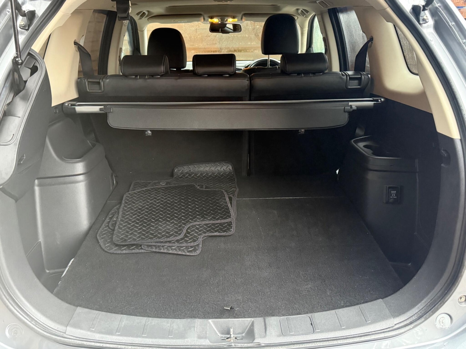 Used Mitsubishi Outlander 2017 for sale - 76440858: Photo 13