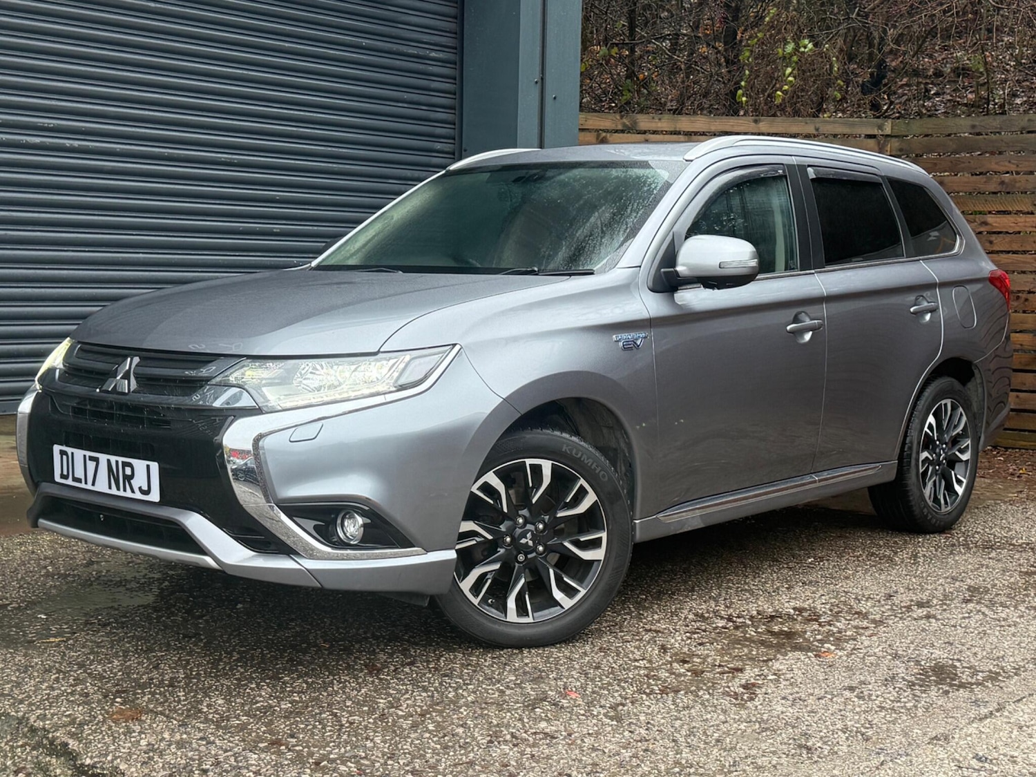 Used Mitsubishi Outlander 2017 for sale - 76440858: Photo 33