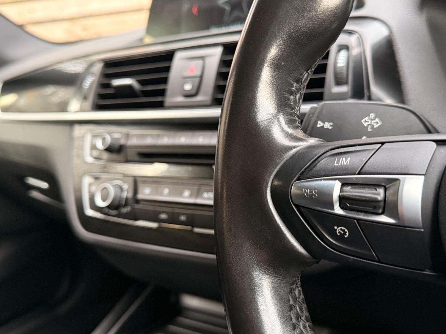 Used BMW 1 Series 2019 for sale - 76936010: Photo 25