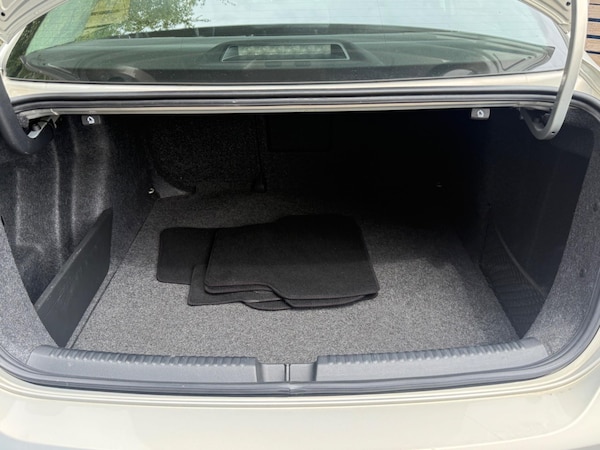 Used Volkswagen Jetta 2011 for sale - 75059562: Photo 32