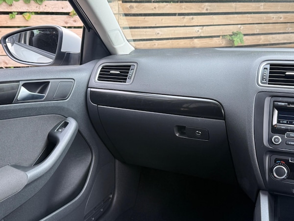 Used Volkswagen Jetta 2011 for sale - 75059562: Photo 39