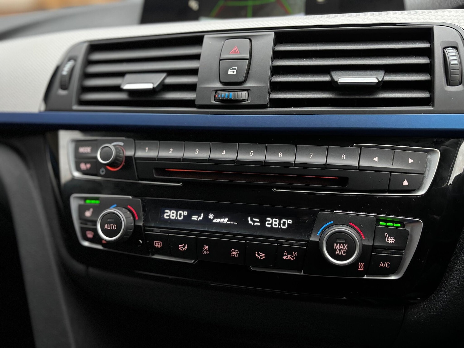 Used BMW 3 Series 2016 for sale - 76752576: Photo 35