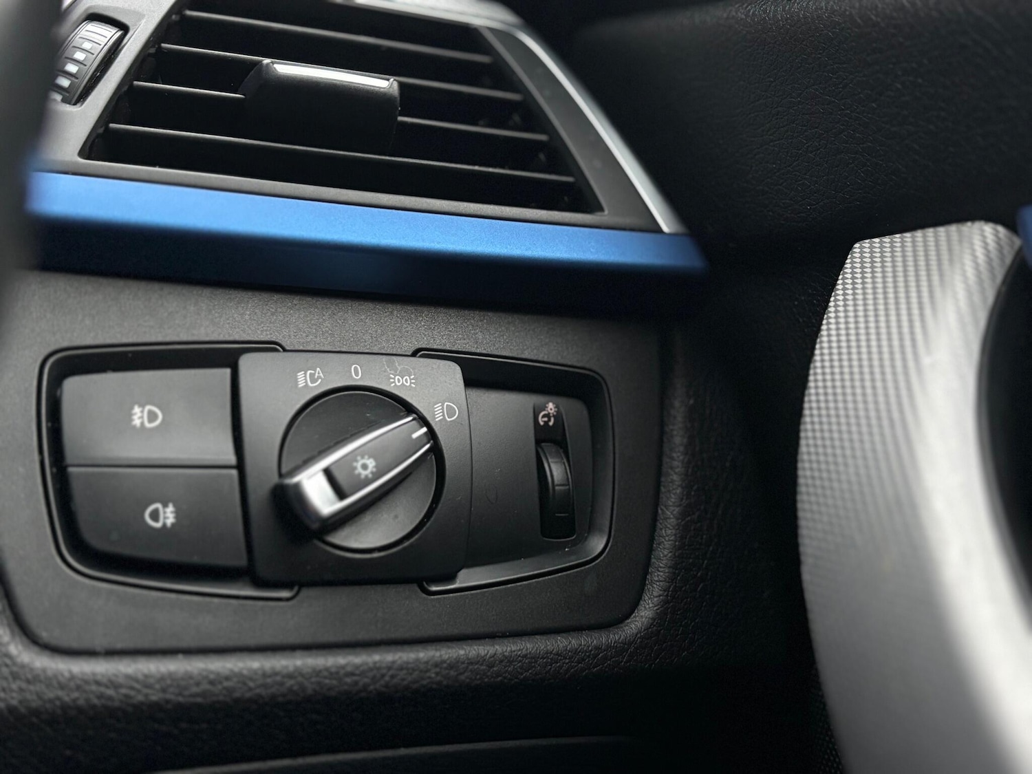 Used BMW 3 Series 2016 for sale - 76752576: Photo 43