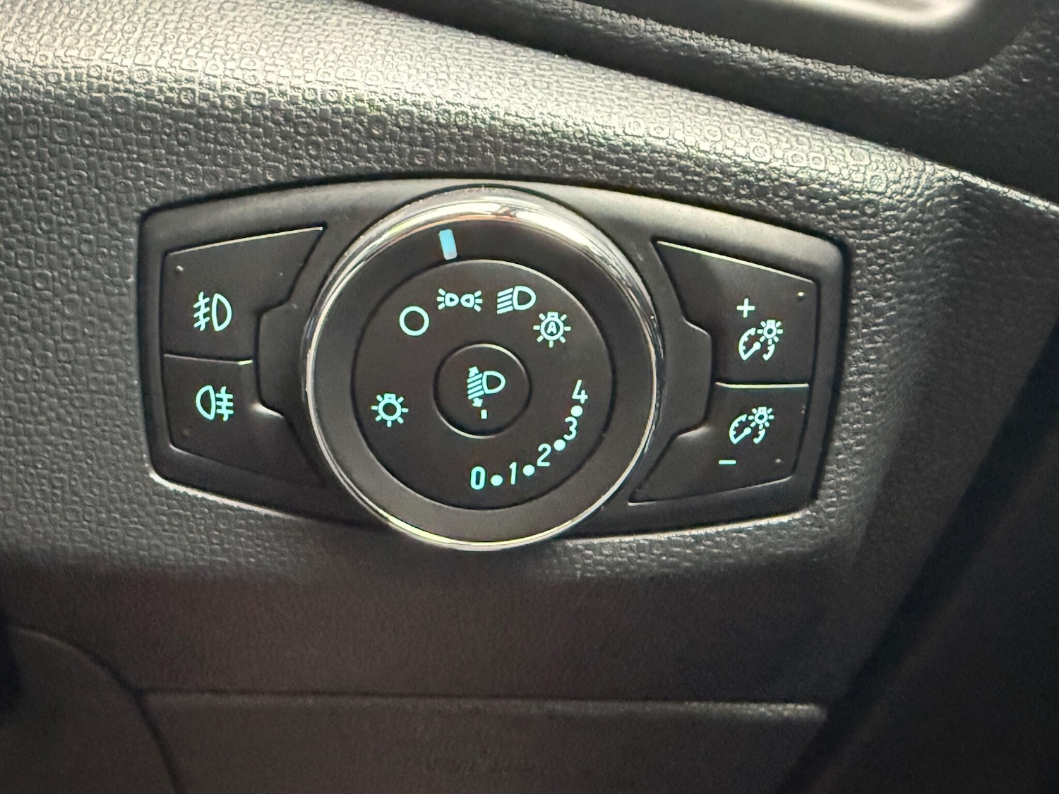 Used Ford Ecosport 2019 for sale - 76752747: Photo 24