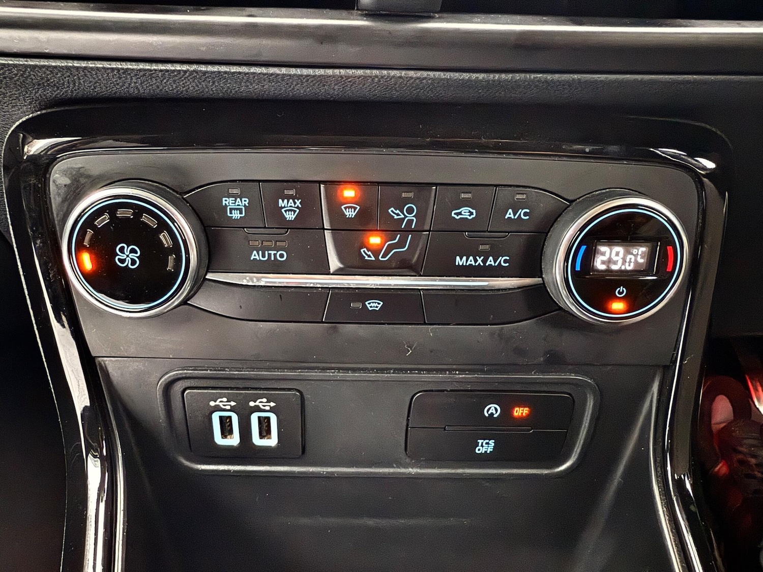 Used Ford Ecosport 2019 for sale - 76752747: Photo 27