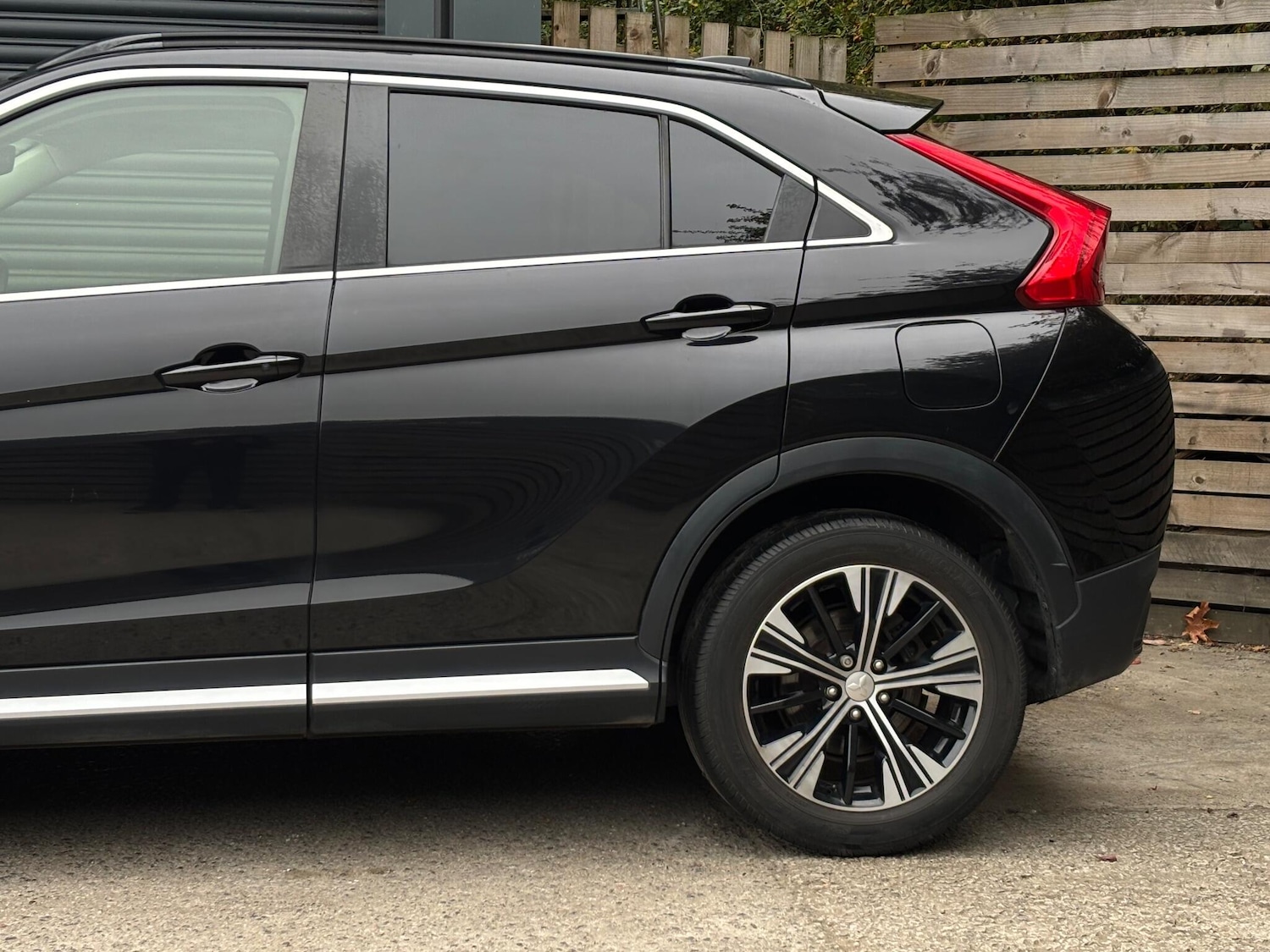 Used Mitsubishi Eclipse Cross 2018 for sale - 76315174: Photo 12