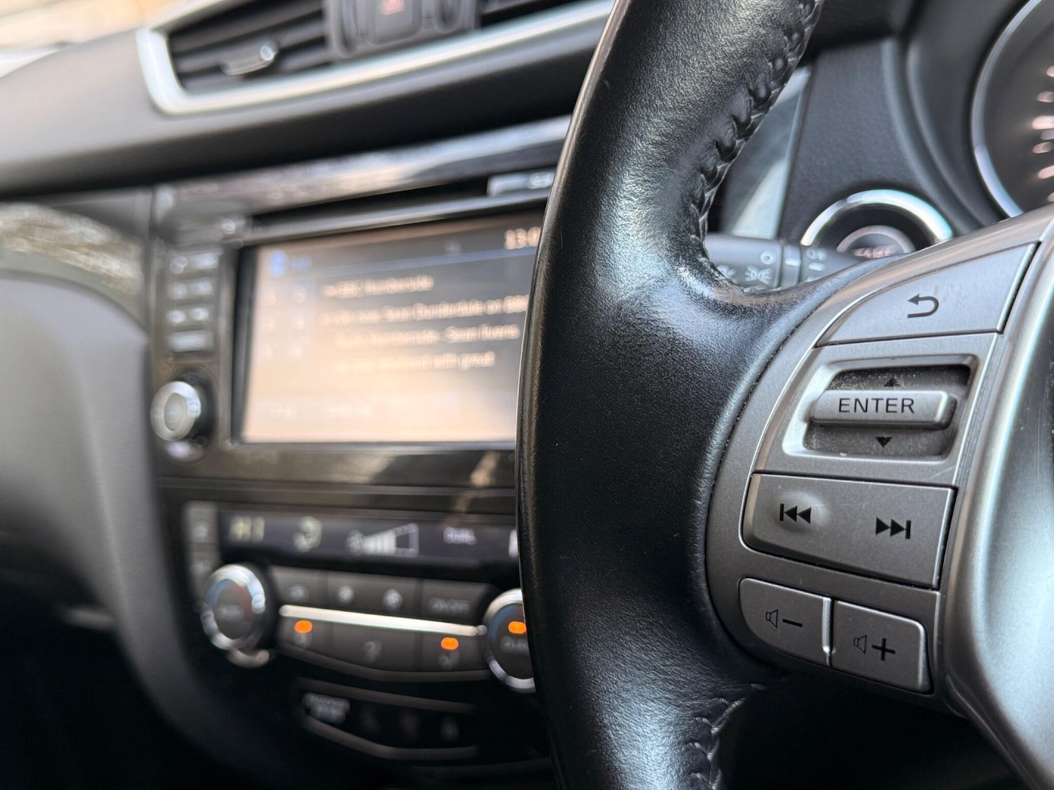 Used Nissan Qashqai 2016 for sale - 76936014: Photo 33