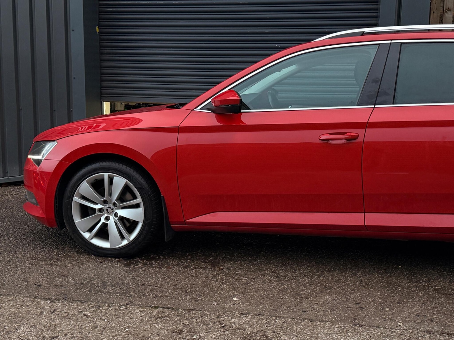 Used Skoda Superb 2017 for sale - 77053934: Photo 12