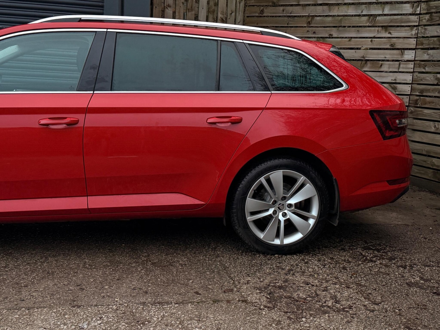 Used Skoda Superb 2017 for sale - 77053934: Photo 13