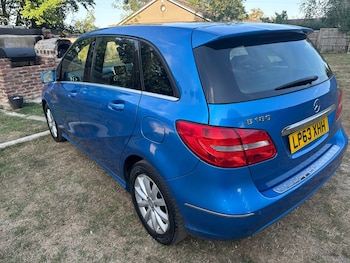 Used Mercedes-Benz B Class 2014 for sale - 79510460: Photo