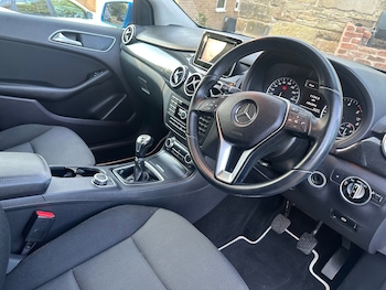 Used Mercedes-Benz B Class 2014 for sale - 79510460: Photo