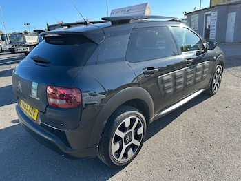Used Citroen C4 Cactus 2016 for sale - 78493748: Photo