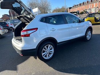 Used Nissan Qashqai 2014 for sale - 78263509: Photo