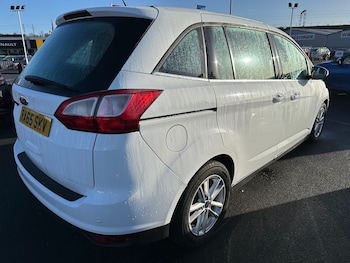 Used Ford Grand C-Max 2015 for sale - 78263508: Photo