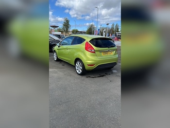 Used Ford Fiesta 2010 for sale - 78298541: Photo