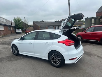Used Ford Focus 2017 for sale - 78422880: Photo