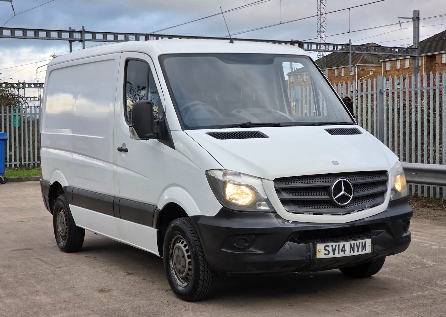 Used Mercedes-Benz Sprinter 2014 for sale - 77746290: Photo 2