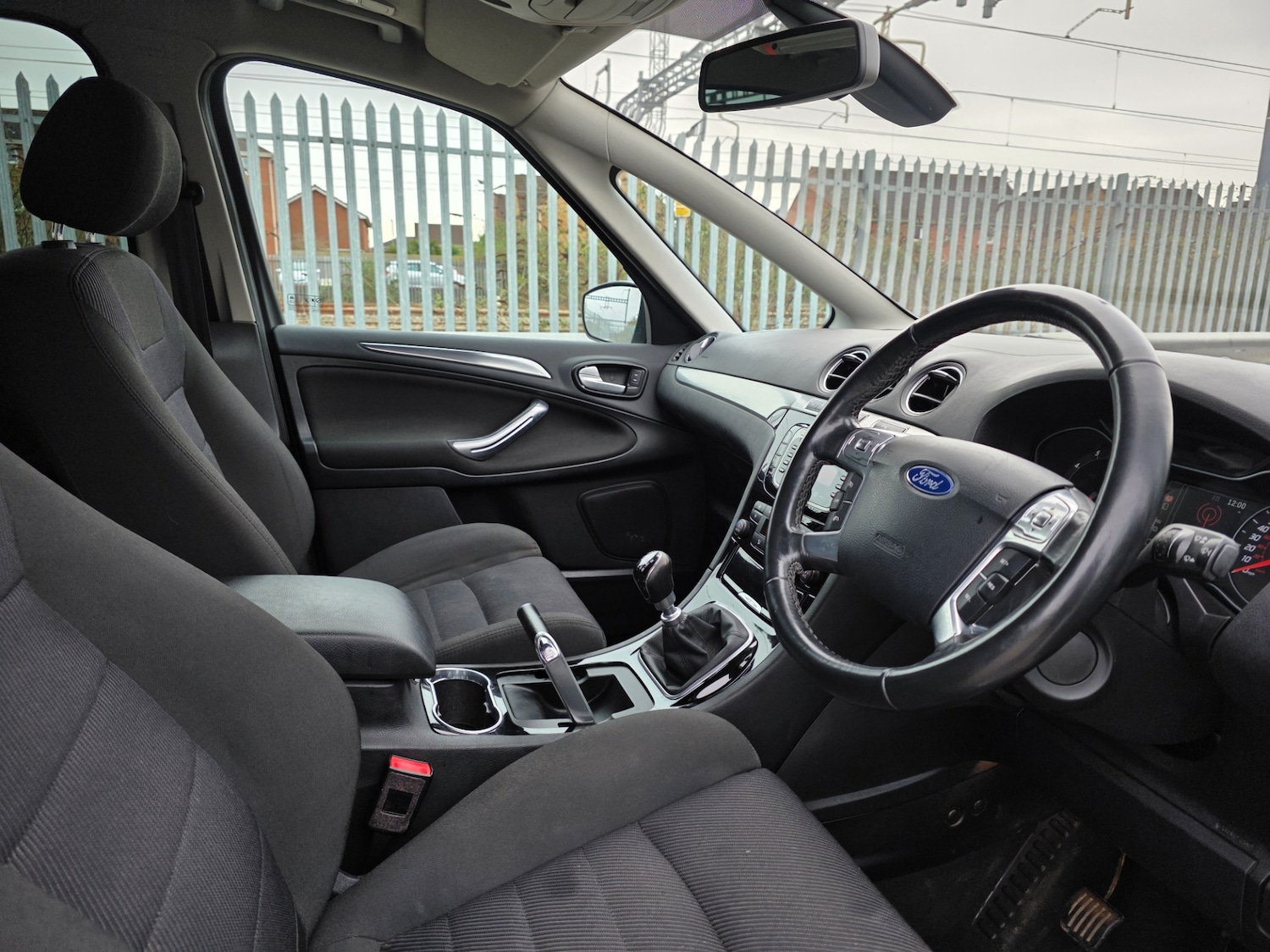 Used Ford S-Max 2014 for sale - 77750244: Photo 14