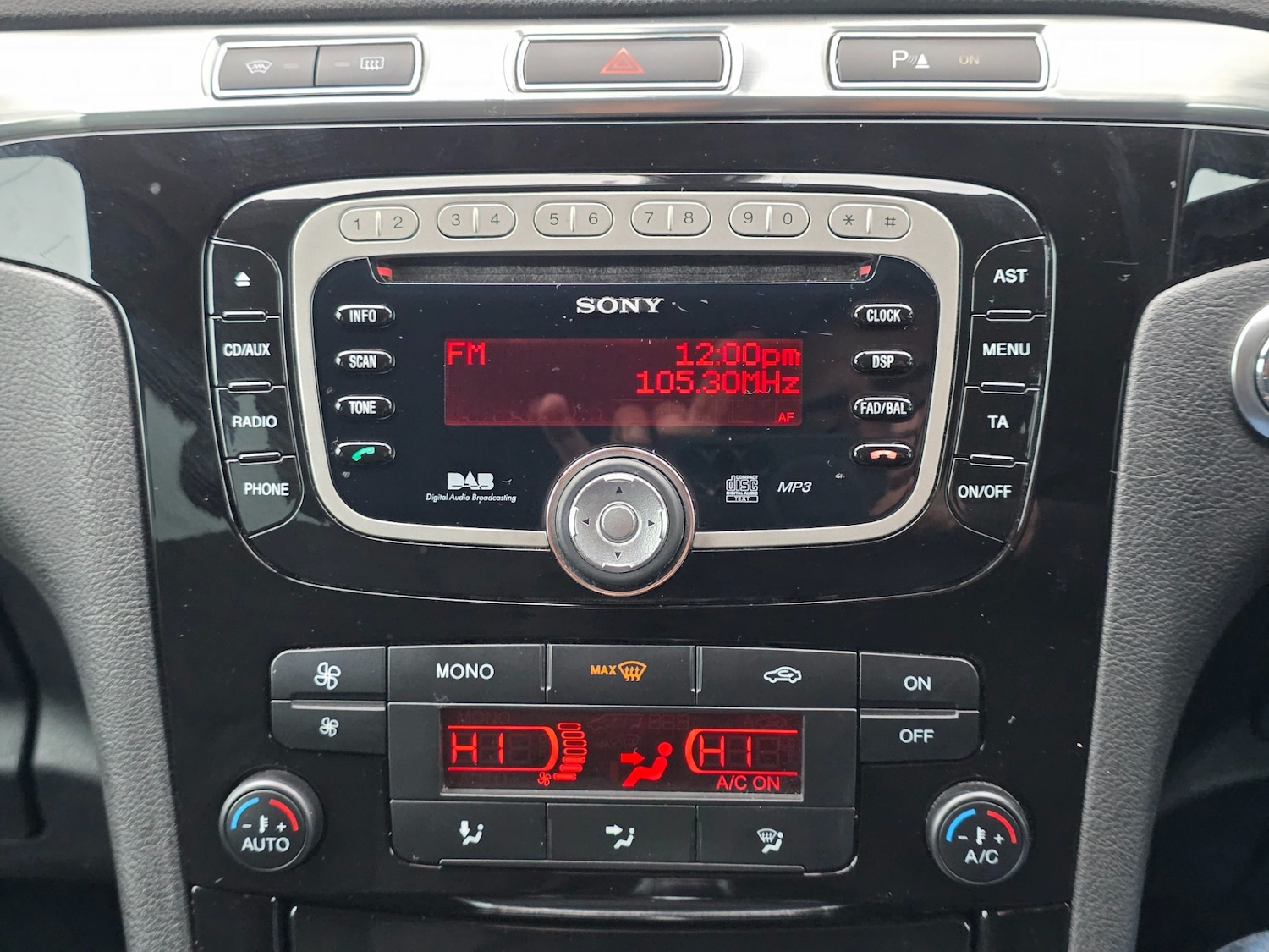 Used Ford S-Max 2014 for sale - 77750244: Photo 23