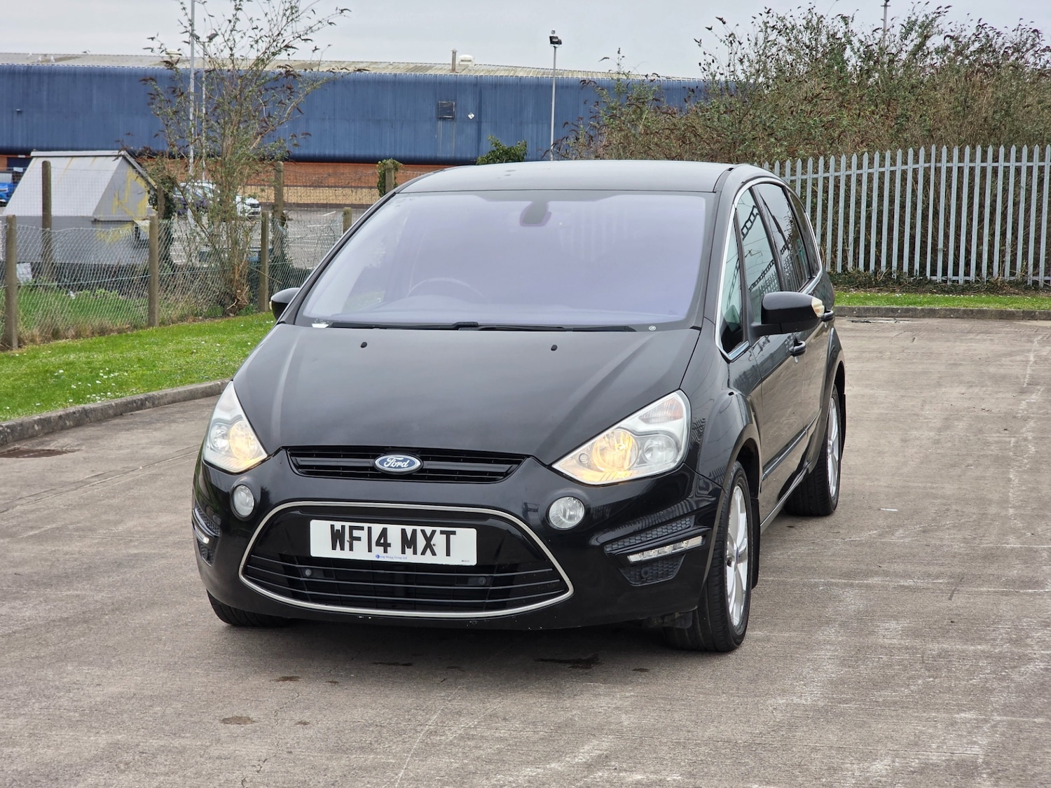 Used Ford S-Max 2014 for sale - 77750244: Photo 5