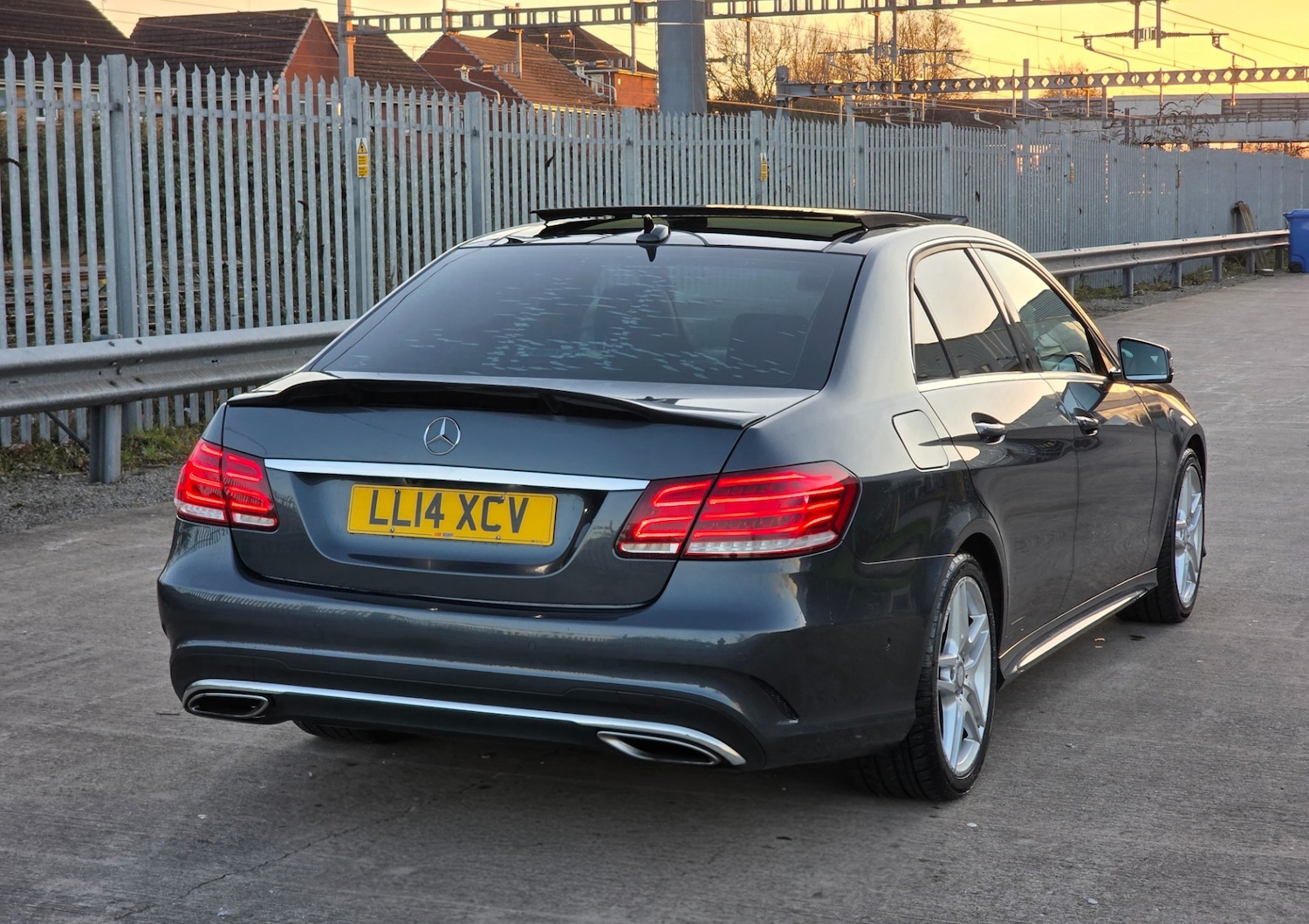 Used Mercedes-Benz E Class 2014 for sale - 77721572: Photo 11