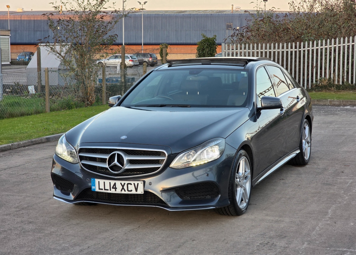Used Mercedes-Benz E Class 2014 for sale - 77721572: Photo 6