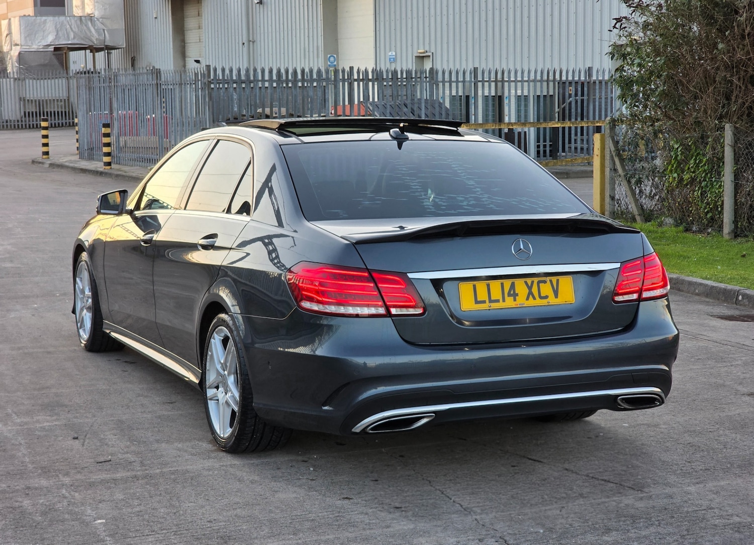 Used Mercedes-Benz E Class 2014 for sale - 77721572: Photo 8