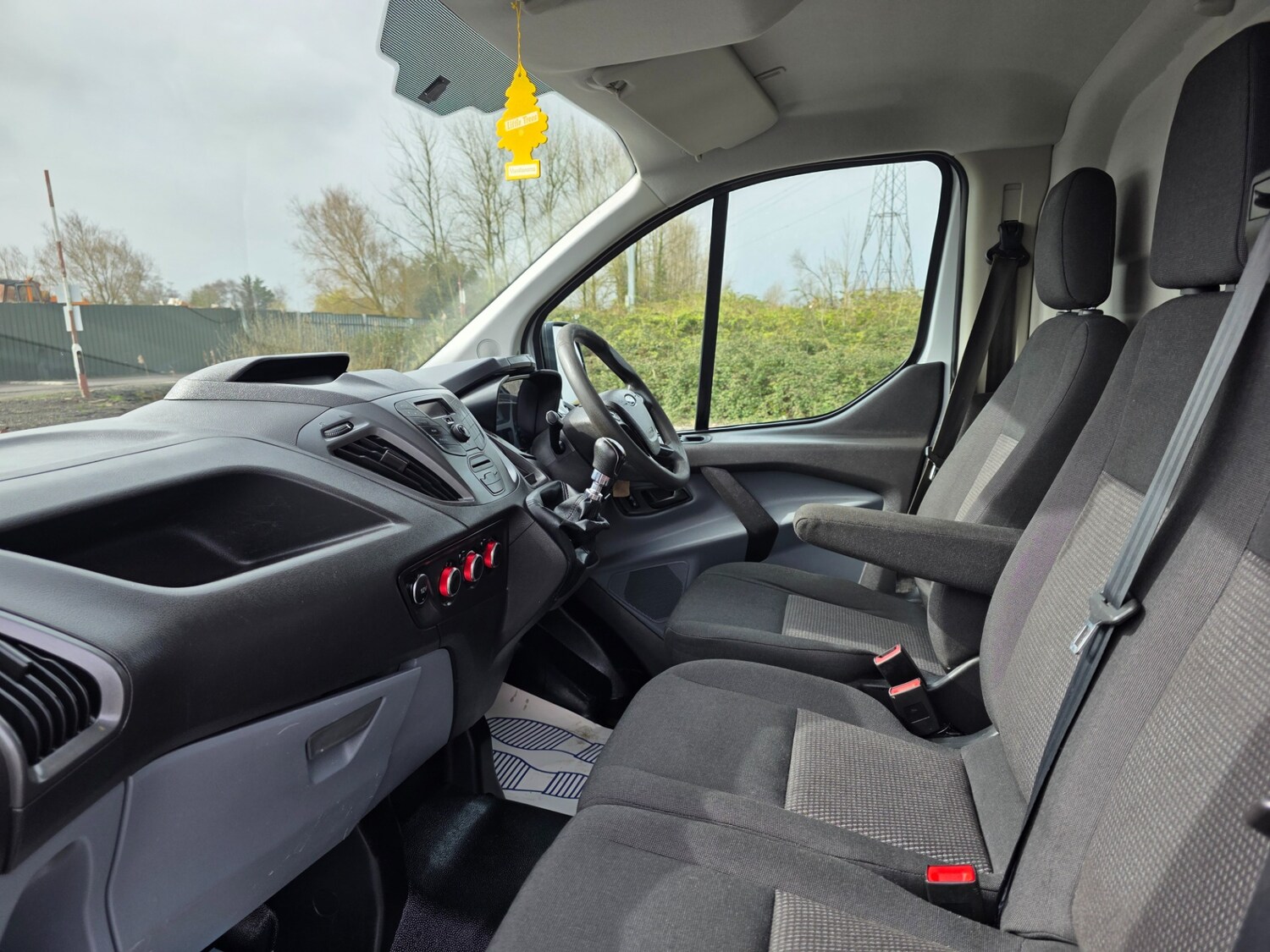 Used Ford Transit Custom 2015 for sale - 77954128: Photo 13