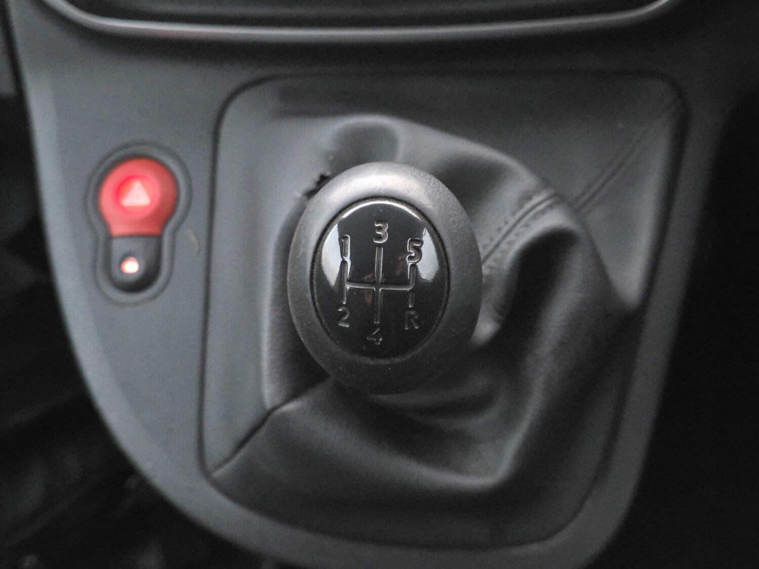 Used Renault Kangoo 2015 for sale - 77721593: Photo 21