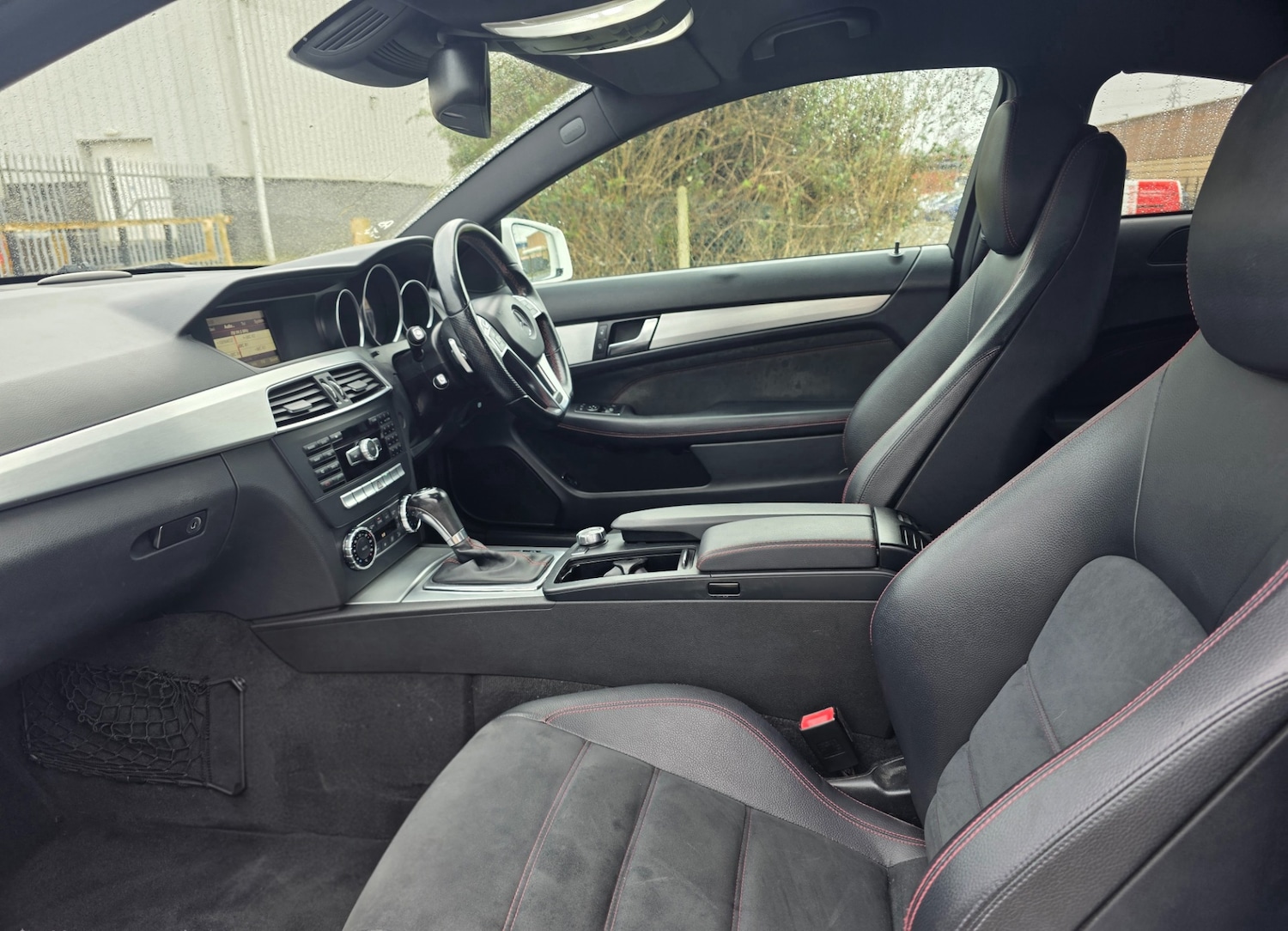 Used Mercedes-Benz C Class 2012 for sale - 77722250: Photo 15