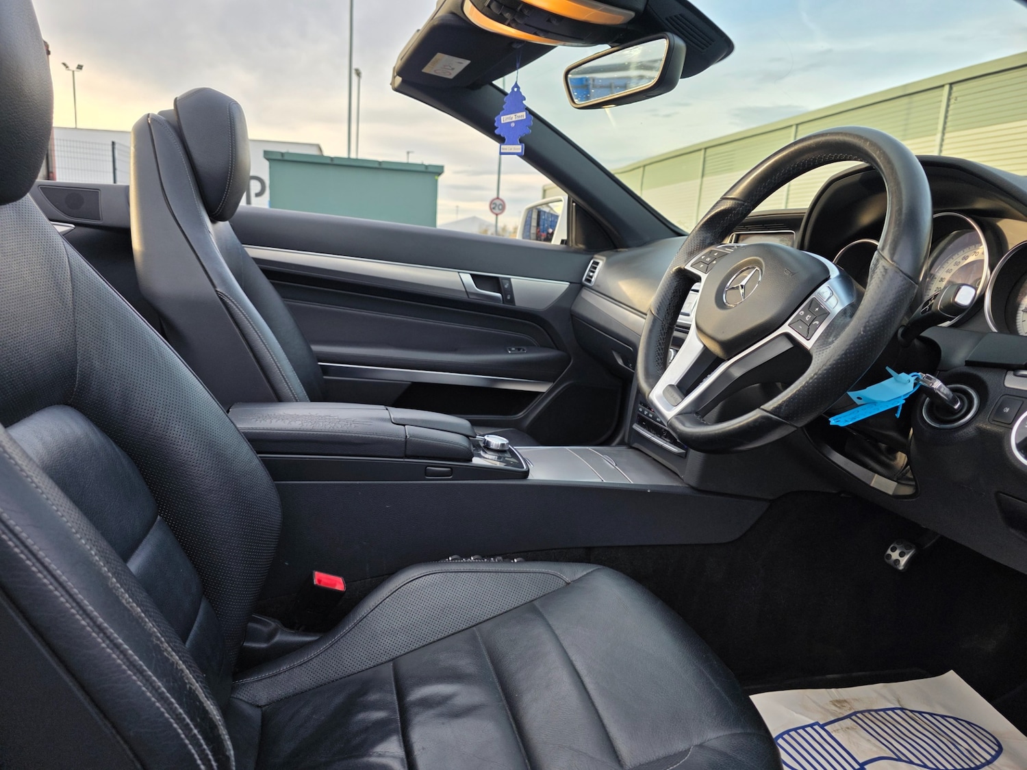 Used Mercedes-Benz E Class 2013 for sale - 78155752: Photo 27