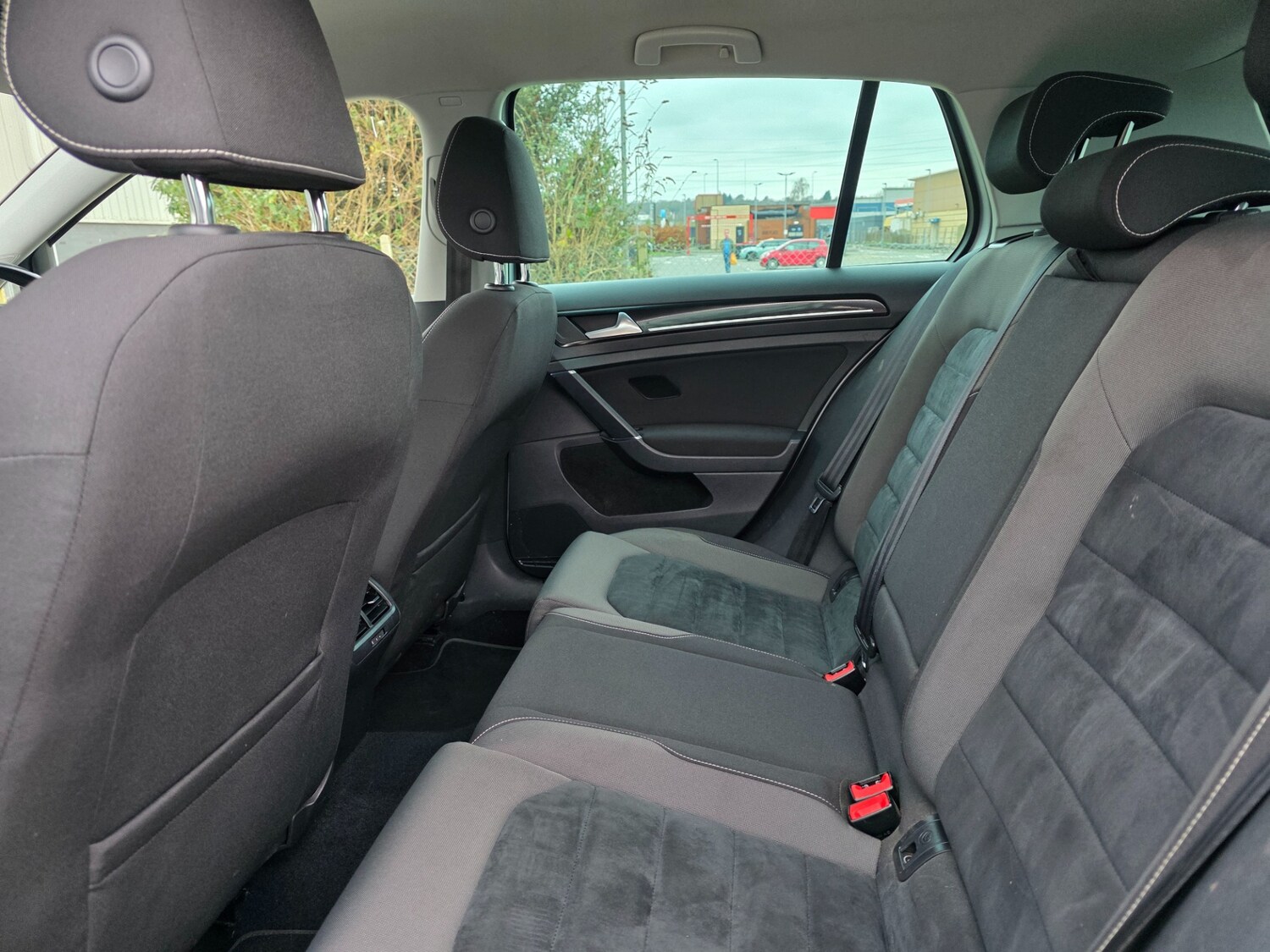 Used Volkswagen Golf 2013 for sale - 77746287: Photo 17