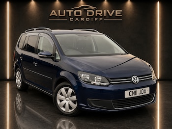 Used Volkswagen Touran 2011 for sale - 79534193: Photo