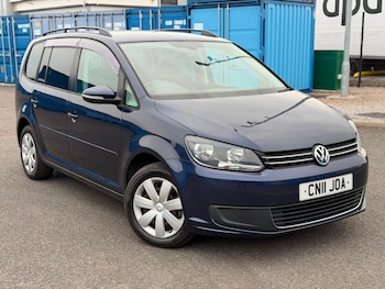 Used Volkswagen Touran 2011 for sale - 79534193: Photo