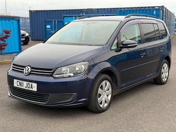 Used Volkswagen Touran 2011 for sale - 79534193: Photo