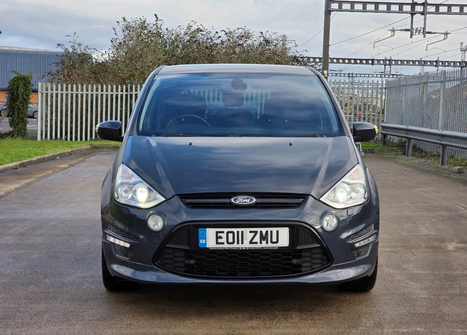 Used Ford S-Max 2011 for sale - 77746242: Photo 4
