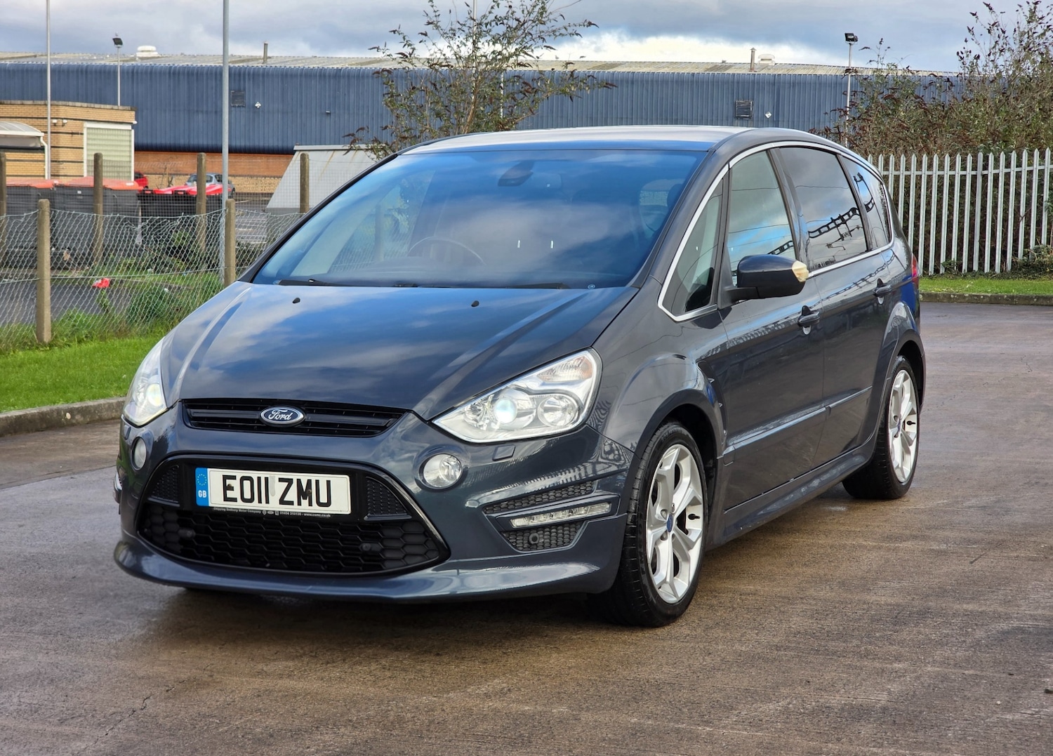 Used Ford S-Max 2011 for sale - 77746242: Photo 6