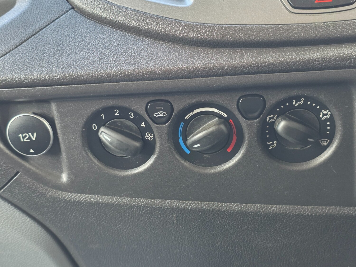 Used Ford Transit 2016 for sale - 78180130: Photo 18