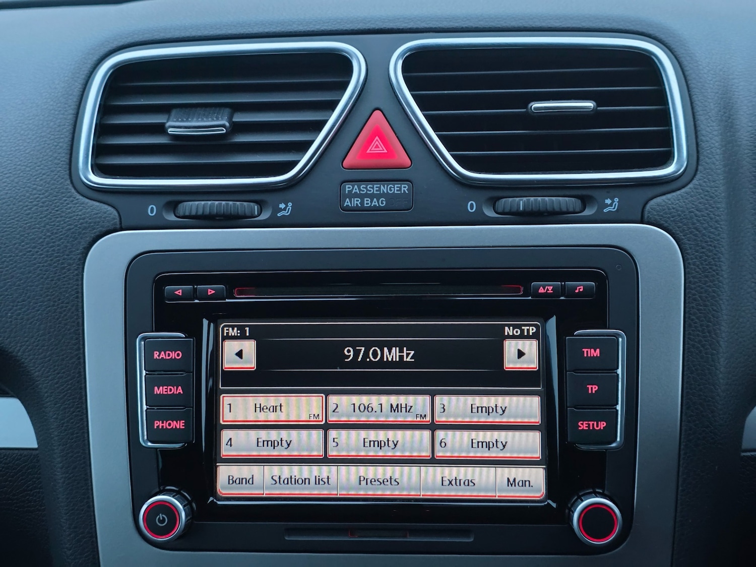 Used Volkswagen Scirocco 2011 for sale - 78002149: Photo 20