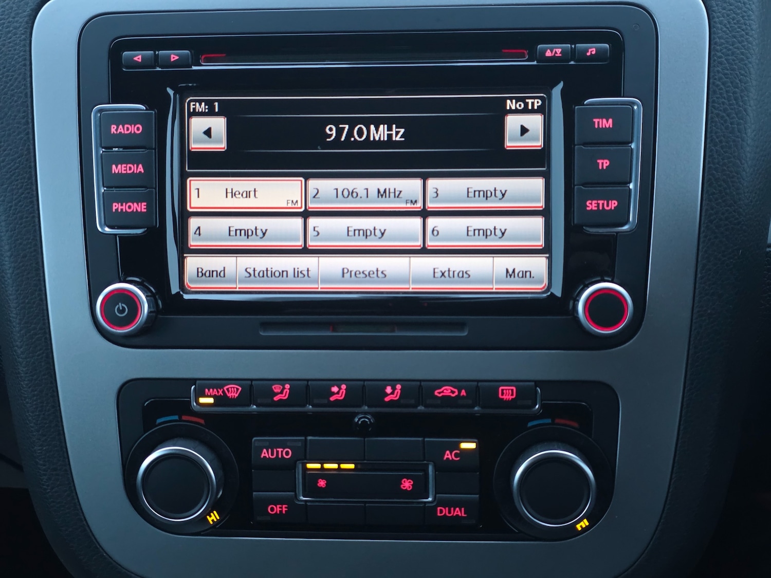 Used Volkswagen Scirocco 2011 for sale - 78002149: Photo 22