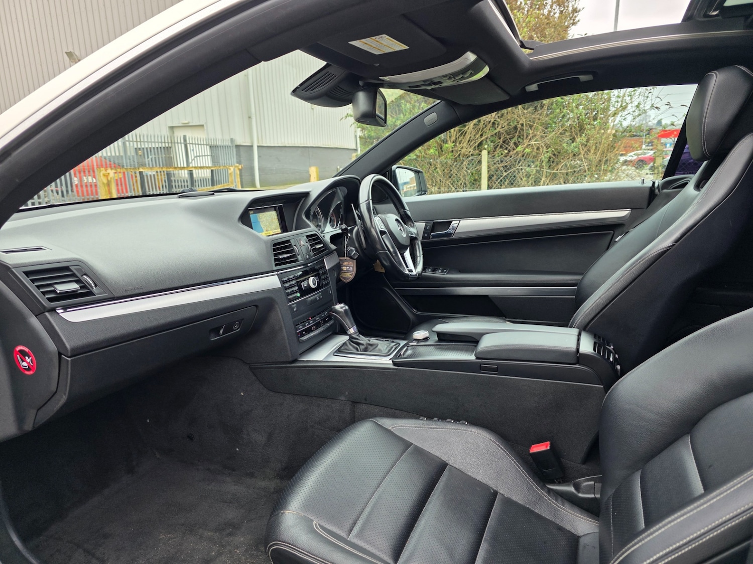 Used Mercedes-Benz E Class 2011 for sale - 77750243: Photo 12