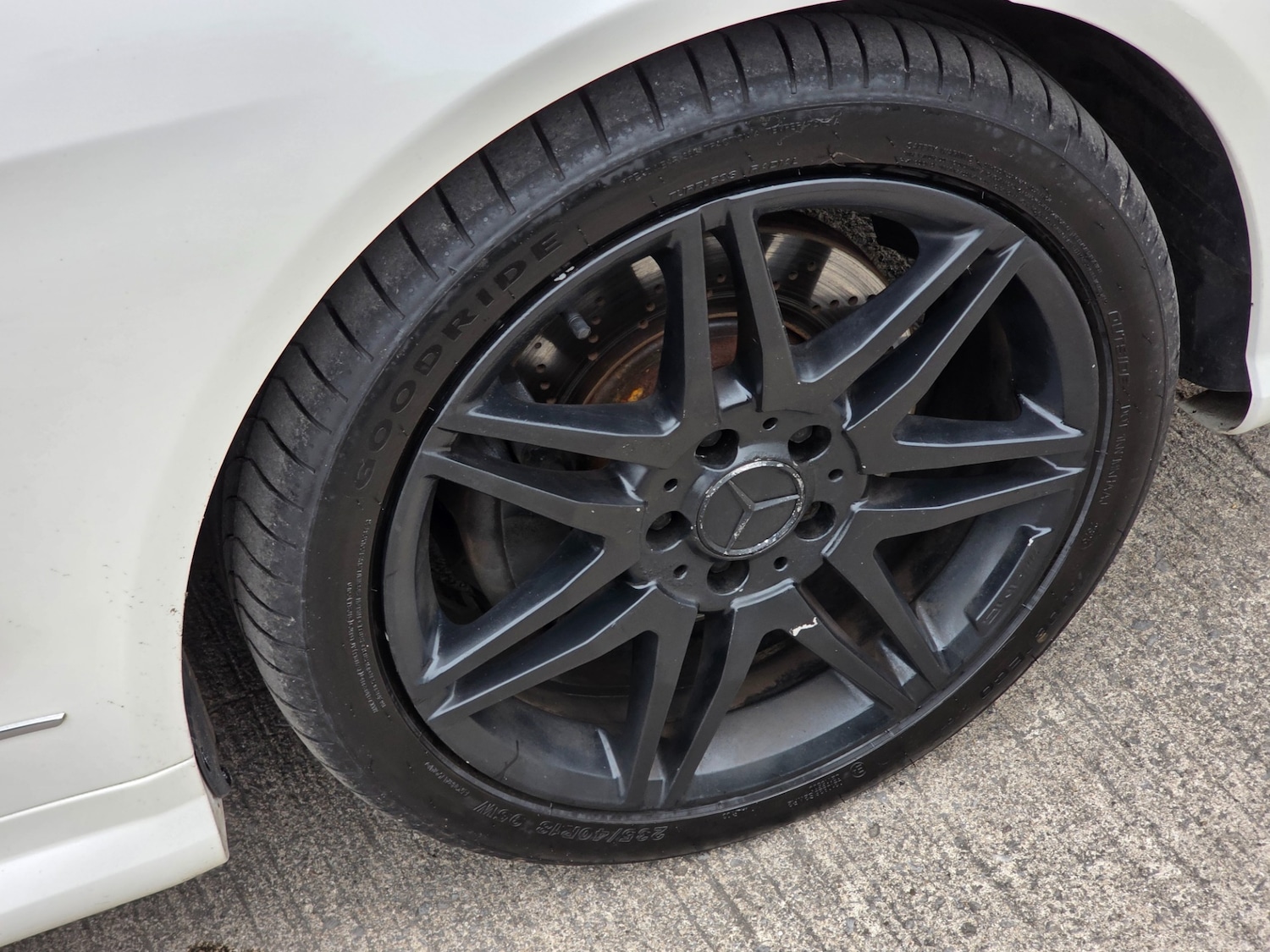 Used Mercedes-Benz E Class 2011 for sale - 77750243: Photo 26