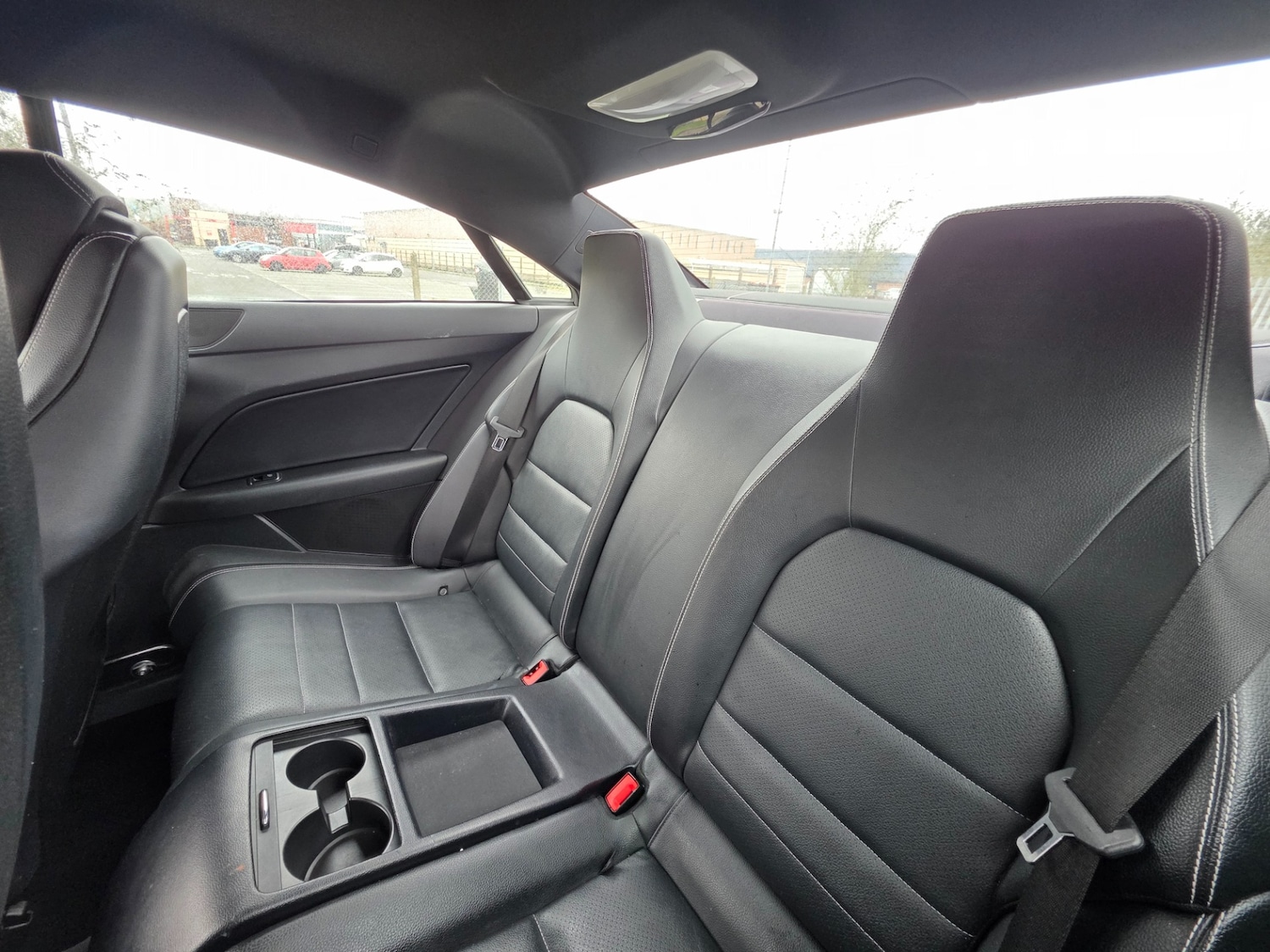 Used Mercedes-Benz E Class 2010 for sale - 77903347: Photo 16