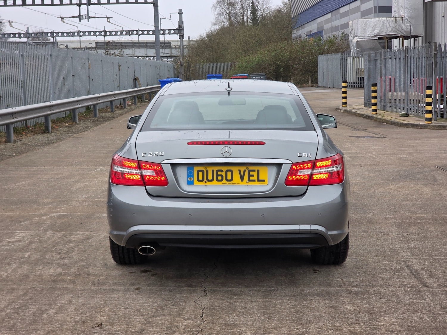 Used Mercedes-Benz E Class 2010 for sale - 77903347: Photo 9